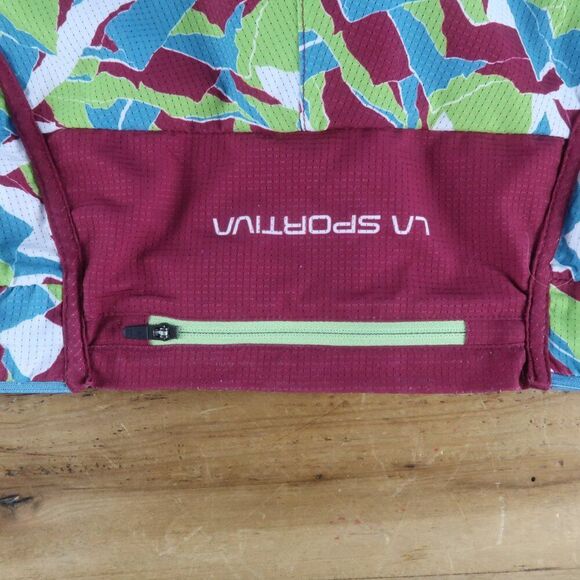 LA SPORTIVA RED/PLUM & LIME TRAIL RUNNING SHORT WITH LINER SIZE SMALL - Picture 10 of 10